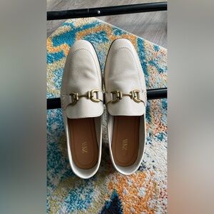Zara Women's Off-White Leather Loafers with Brass Accent